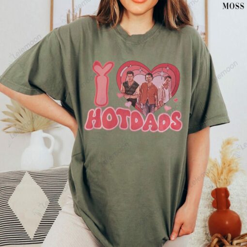 Jonas Brothers Retro 90's I Love Hot Dads Shirt